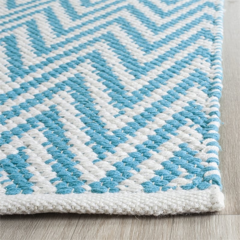 Safavieh Montauk Turquoise Contemporary Rug - Runner 2'3
