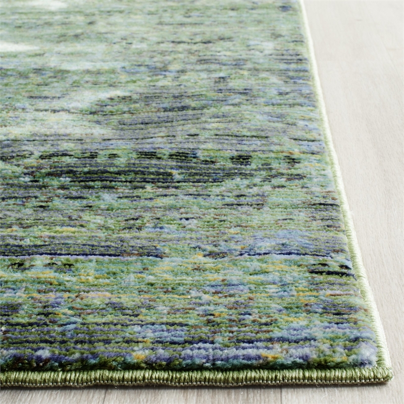 Safavieh Mystique Green Traditional Rug - 3' x 5'