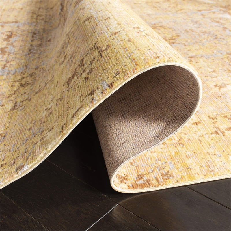 Safavieh Mystique Gold Traditional Rug - 4' x 6'