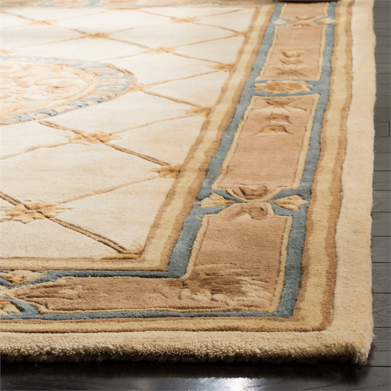Safavieh Naples 2' X 3' Wool Hand Tufted Rug in Ivory / Caramel