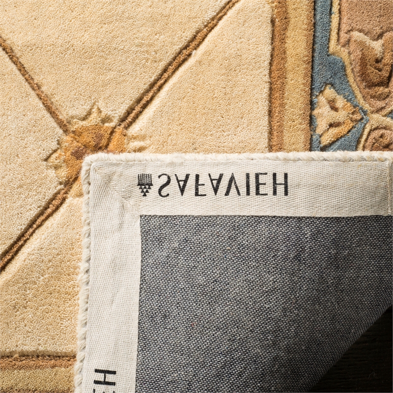 Safavieh Naples 2' X 3' Wool Hand Tufted Rug in Ivory / Caramel