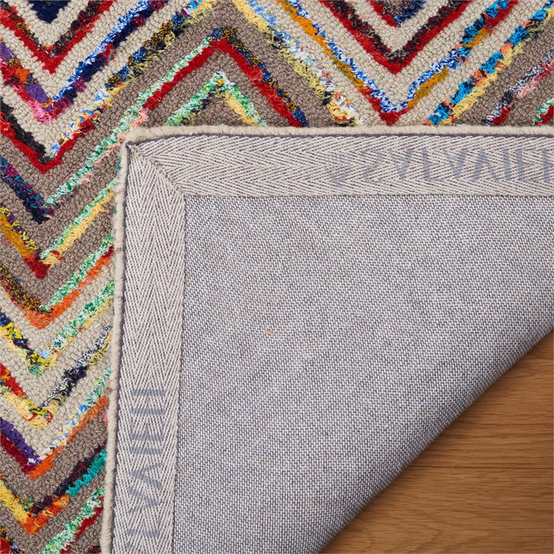 Safavieh Nantucket Beige Contemporary Rug - 4' x 6'