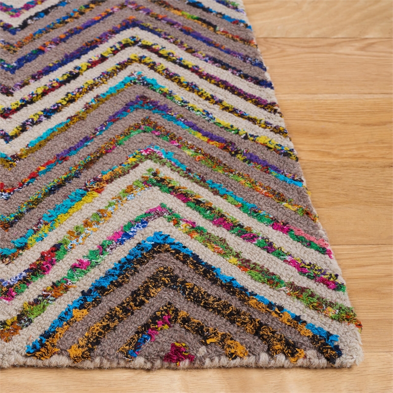 Safavieh Nantucket Beige Contemporary Rug - 4' x 6'