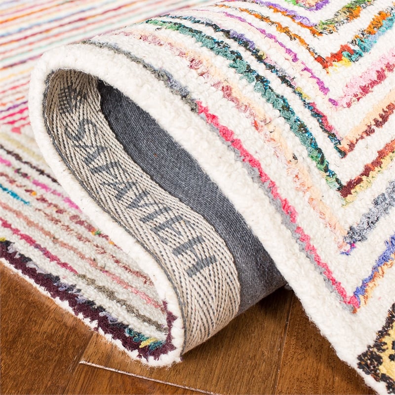 Safavieh Nantucket Ivory Contemporary Rug - 5' x 8'