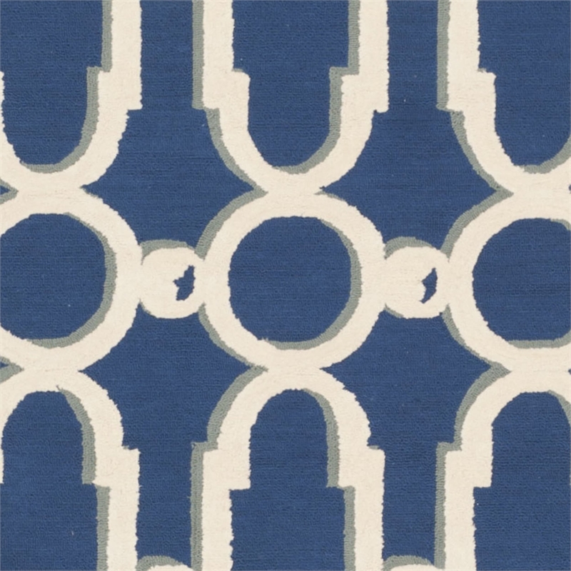 Safavieh Newport Royal Blue Contemporary Rug - 7'9
