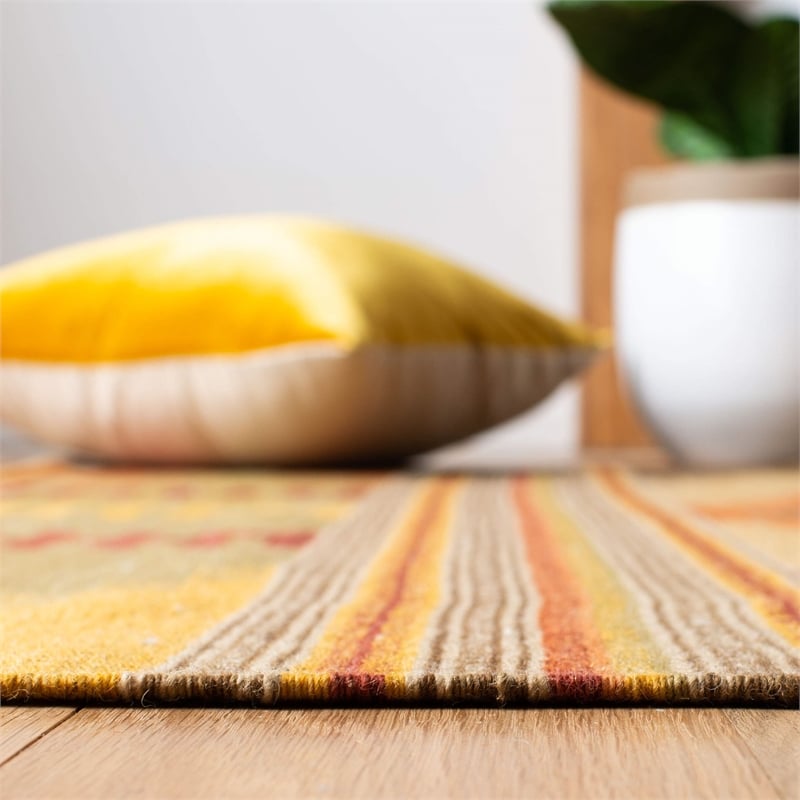 Safavieh Kilim Red Contemporary Rug - 5' x 8'