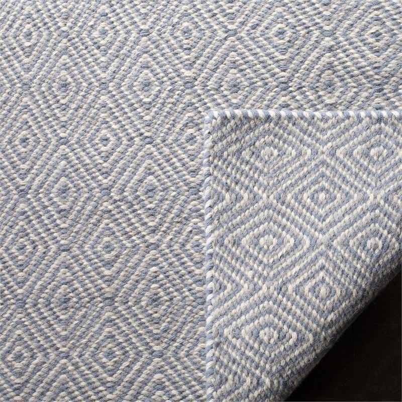 Safavieh Oasis Silver Area Rug - 6' x 9'