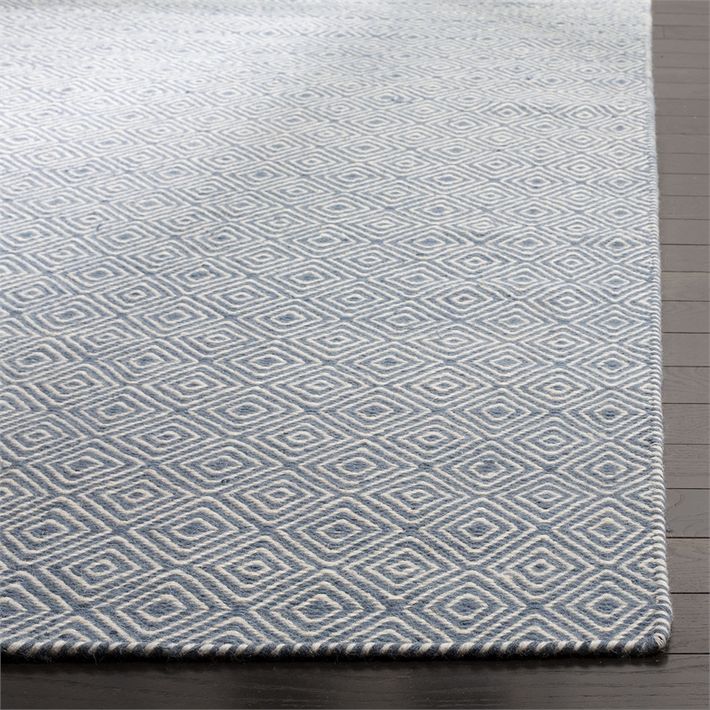 Safavieh Oasis Blue Area Rug - 8' x 10'