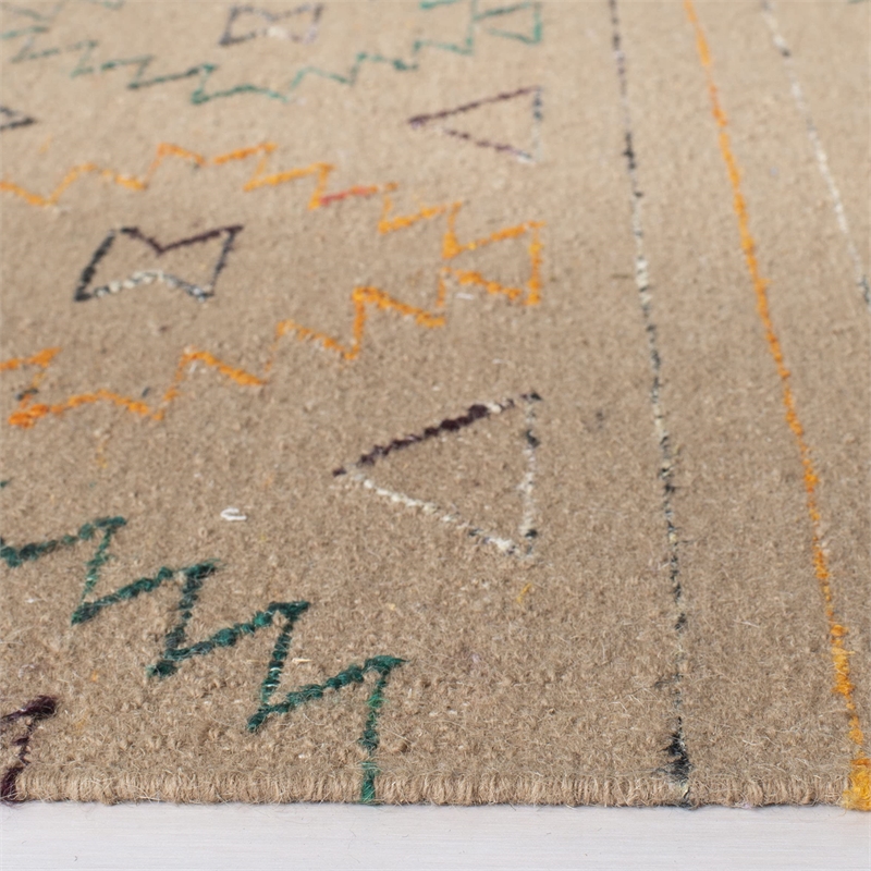 Safavieh Safari  Contemporary Rug - 5' x 8'