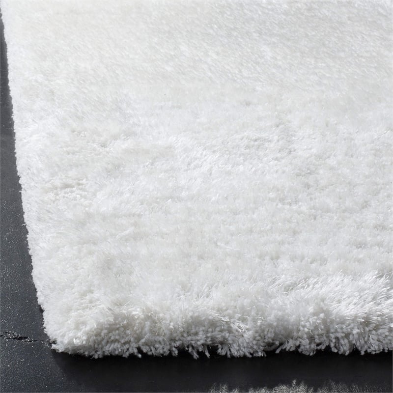 Safavieh South Beach Shag Snow White Shag Rug - 2' x 3'