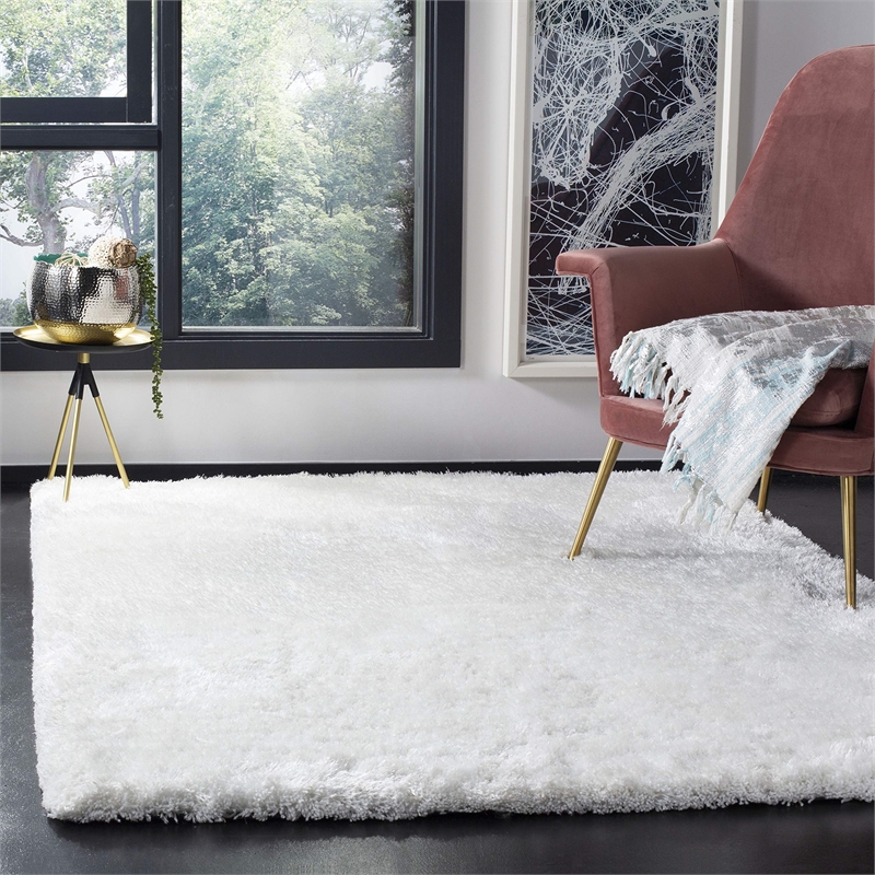 Safavieh South Beach Shag Snow White Shag Rug - 4' x 6'