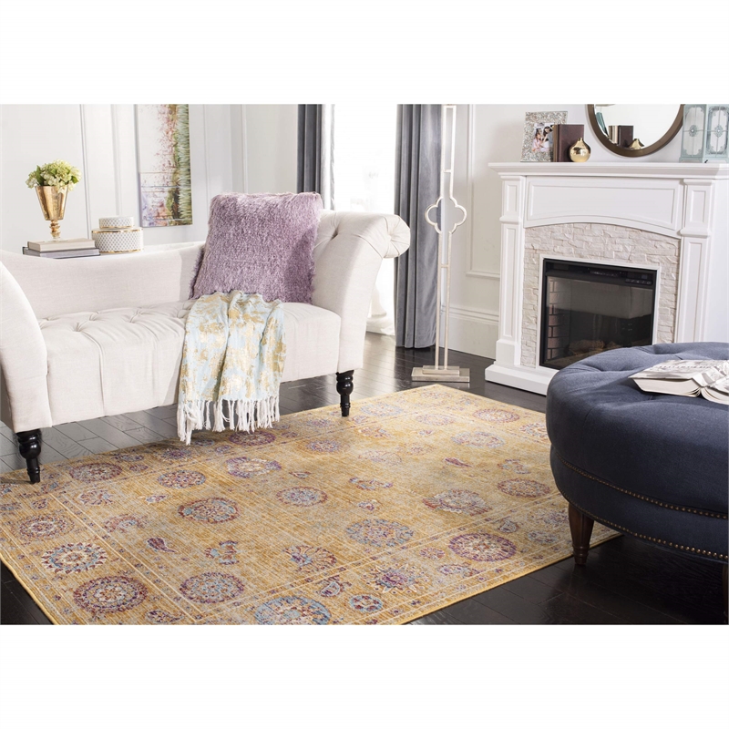 Safavieh Sevilla Gold Traditional Rug - 4' x 5'7