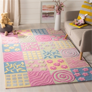 Safavieh Pink Novelty Rug - 3' x 5'