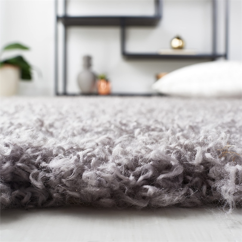 Safavieh Sheep Shag Grey Shag Rug - 5' x 8'