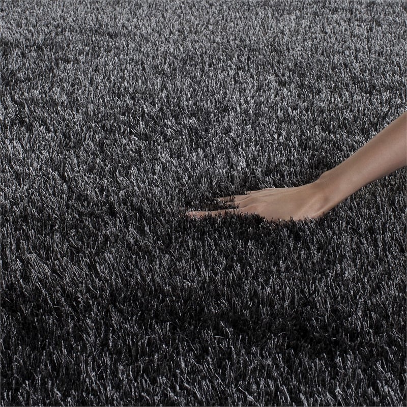 Safavieh Charlotte Shag Charcoal Shag Rug - 4' x 6'