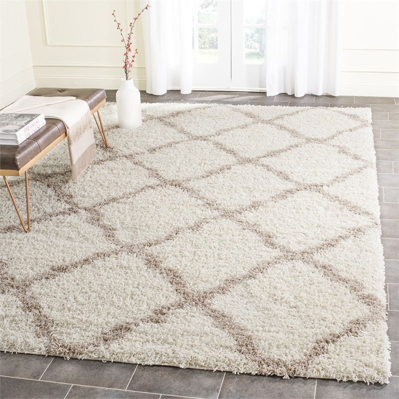 Safavieh Dallas Shag Ivory Shag Rug - 8' x 10'