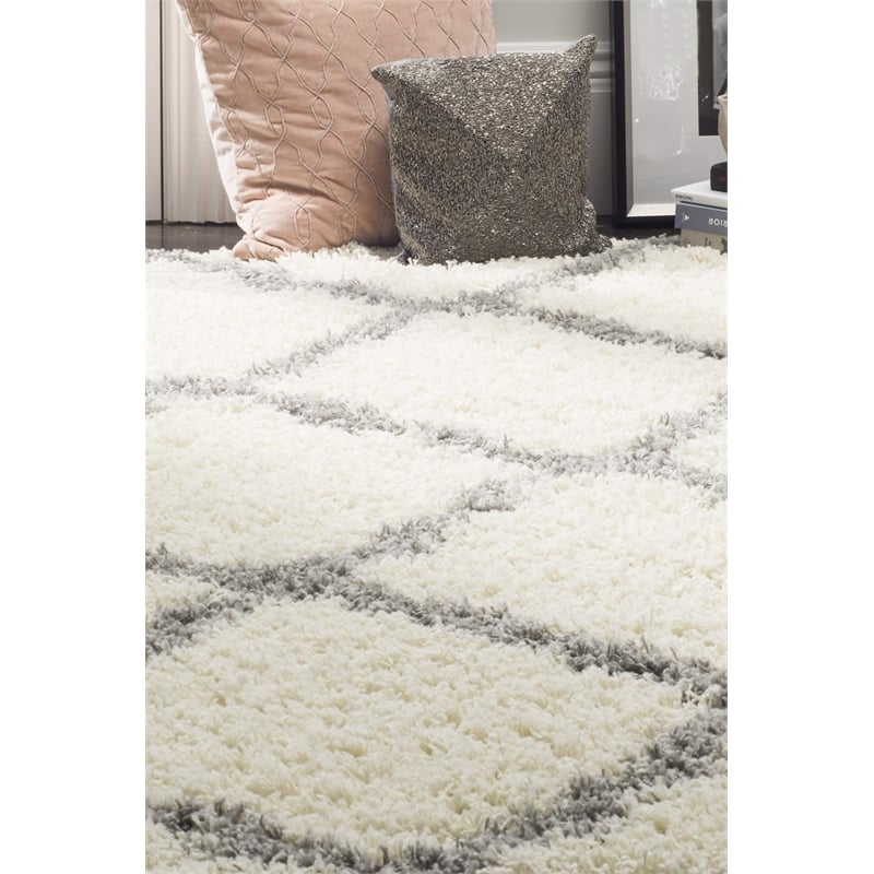 Safavieh Dallas Shag Ivory Shag Rug - 4' x 6'