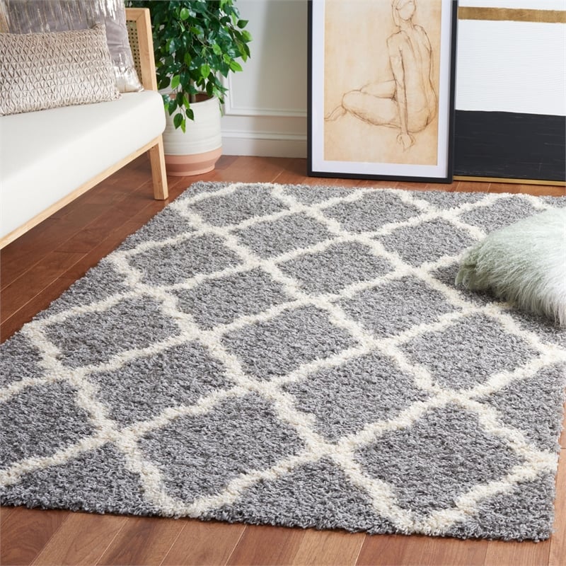 Safavieh Dallas Shag Grey Shag Rug - 6' x 9'
