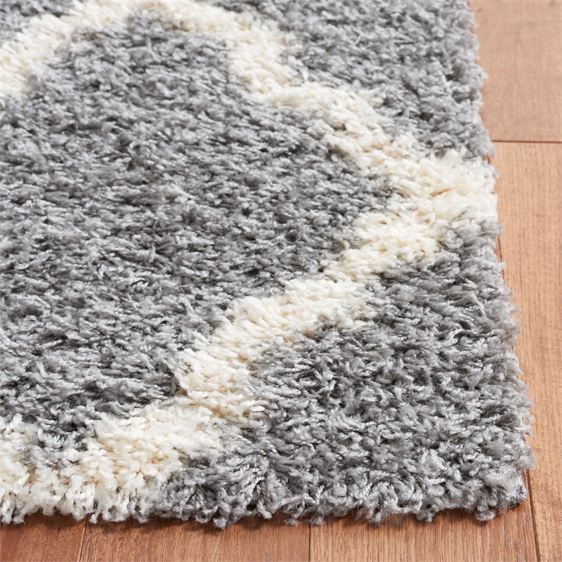 Safavieh Dallas Shag Grey Shag Rug - 6' x 9'