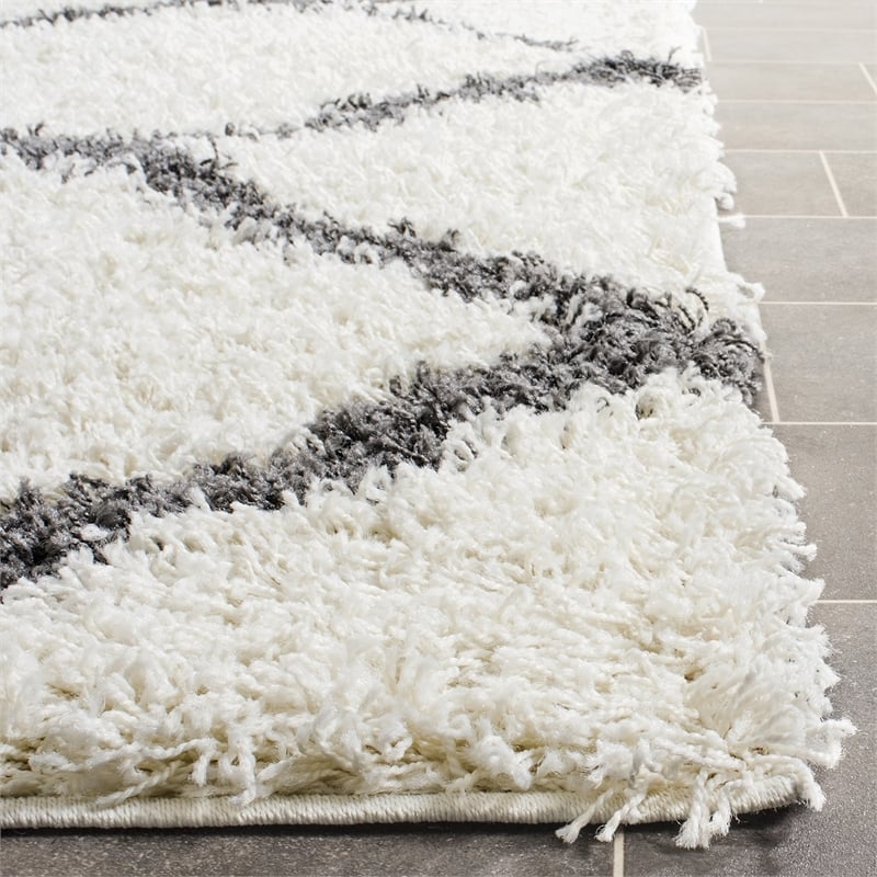 Safavieh Dallas Shag Ivory Shag Rug - 6' x 9'
