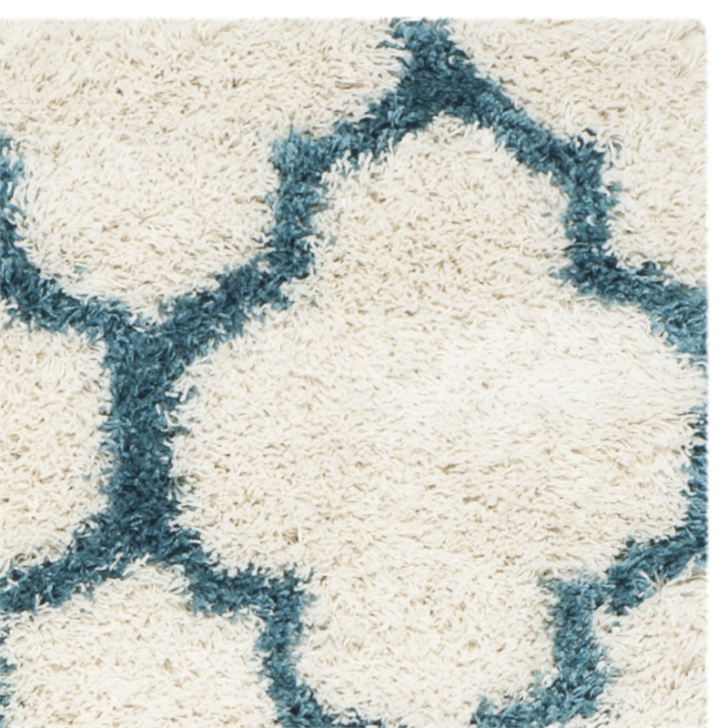 Safavieh Shag Ivory Shag Rug - 4' x 6'