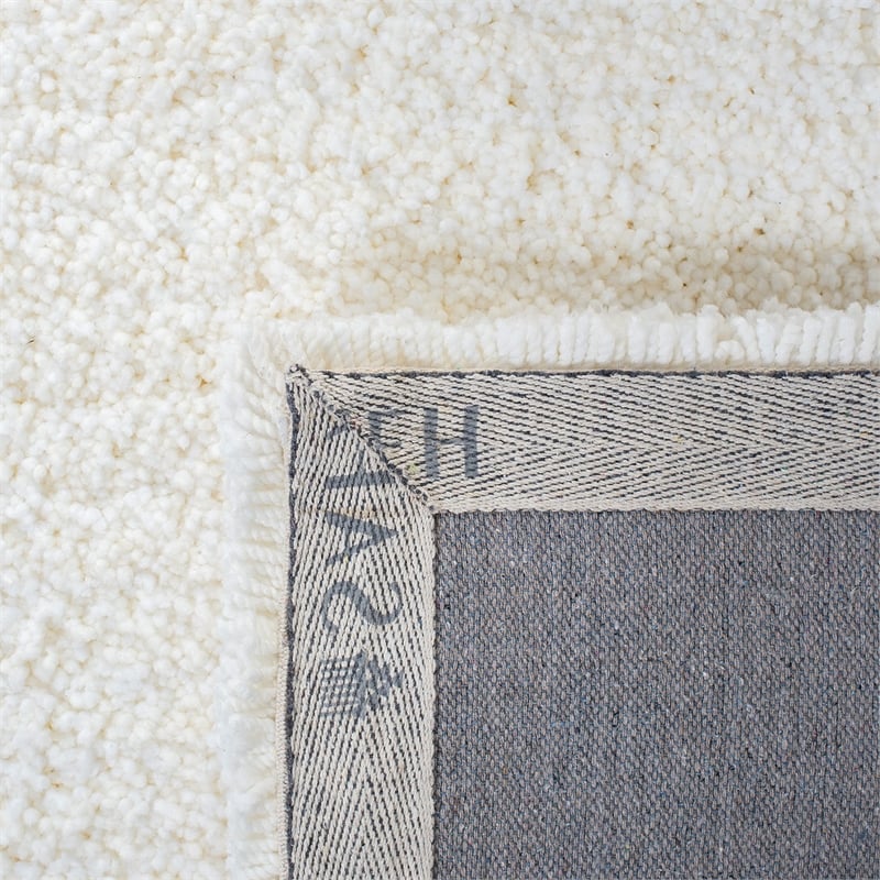 Safavieh Ultimate Shag Ivory Shag Rug - 4' x 6'