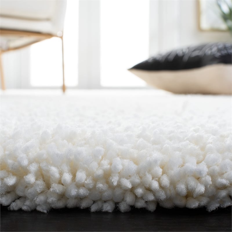 Safavieh Ultimate Shag Ivory Shag Rug - 5' x 8'