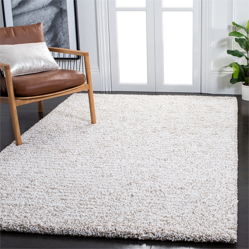 Safavieh Ultimate Shag Sand Shag Rug - 4' x 6'
