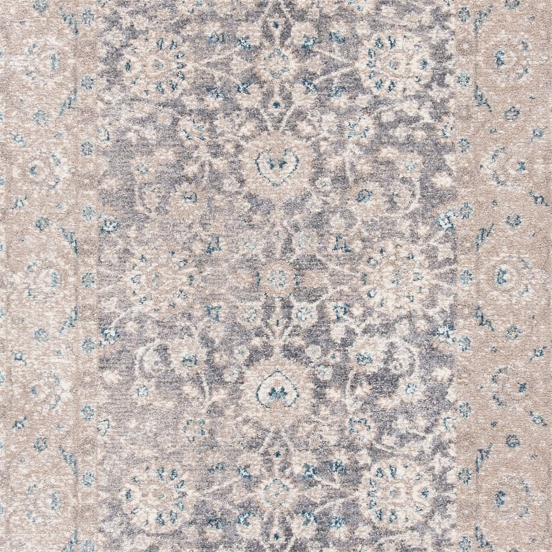 Safavieh Sofia Light Grey Traditional Rug - 4' x 5'7