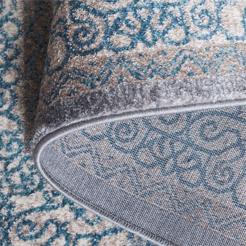 Safavieh Sofia Light Grey Traditional Rug - 5'1