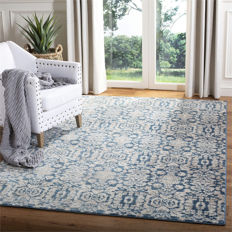 Safavieh Sofia Blue Traditional Rug - 6'7
