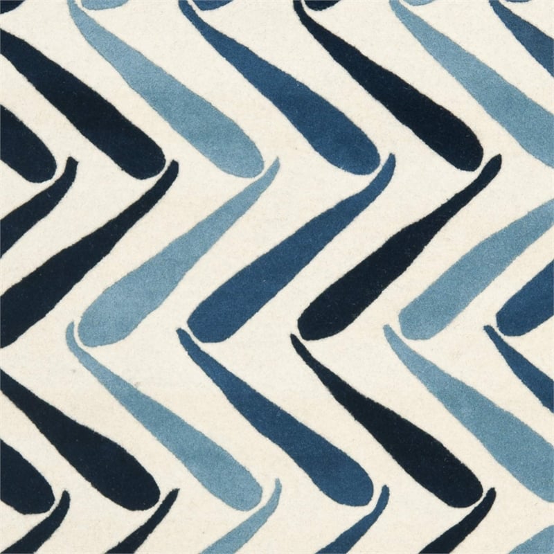 Safavieh Soho Ivory Contemporary Rug - 6' x 9'