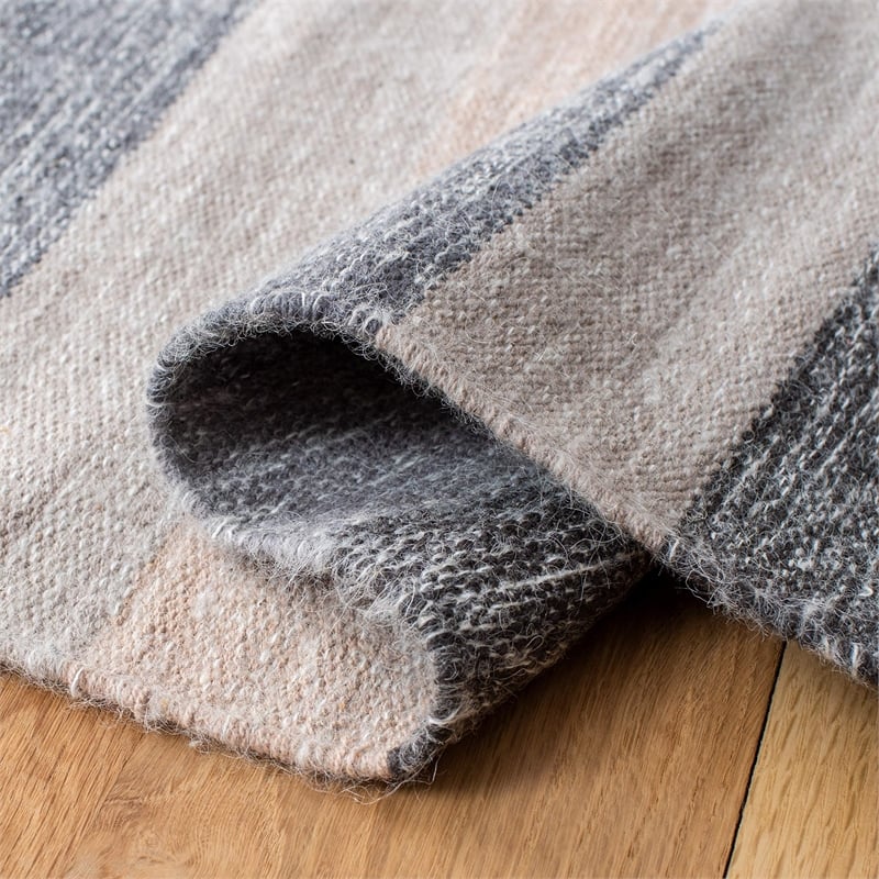 Safavieh Striped Kilim Grey Contemporary Rug - 5' x 8'