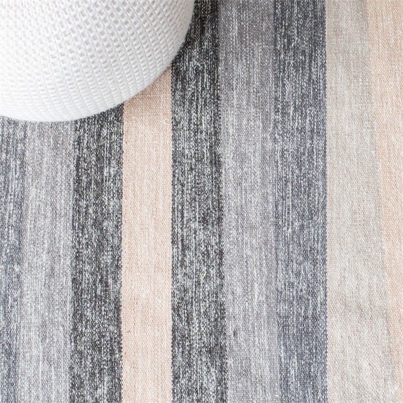 Safavieh Striped Kilim Grey Contemporary Rug - 5' x 8'