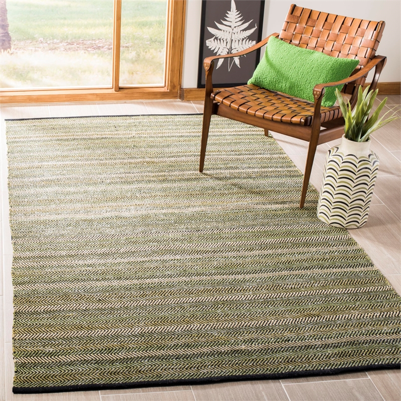 Safavieh Striped Kilim Green Contemporary Rug - 4' x 6'