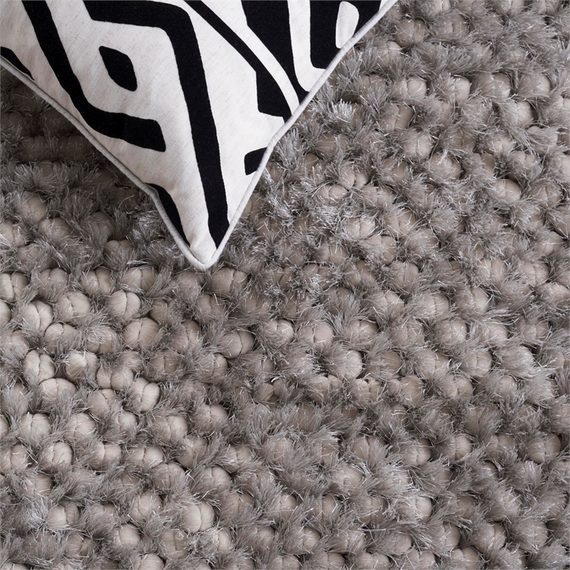 Safavieh Saint Tropez Silver Contemporary Rug - 4' x 6'