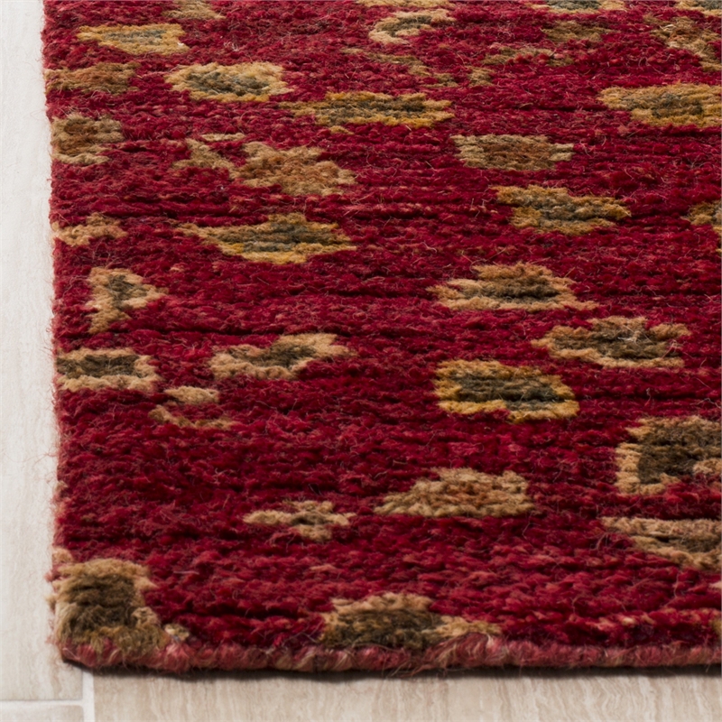 Safavieh Tangier Red Area Rug - 4' x 6'