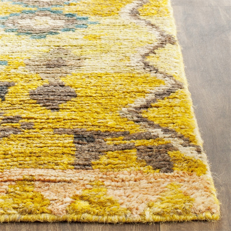 Safavieh Tangier Gold Area Rug - 5' x 8'