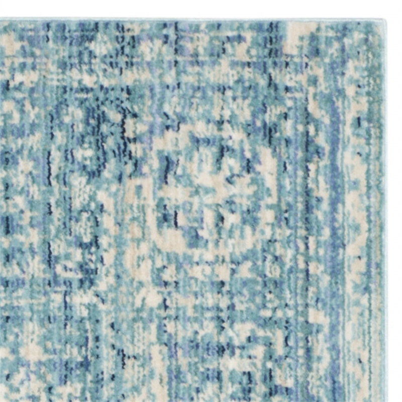 Safavieh Valencia Blue Traditional Rug - 4' x 6'