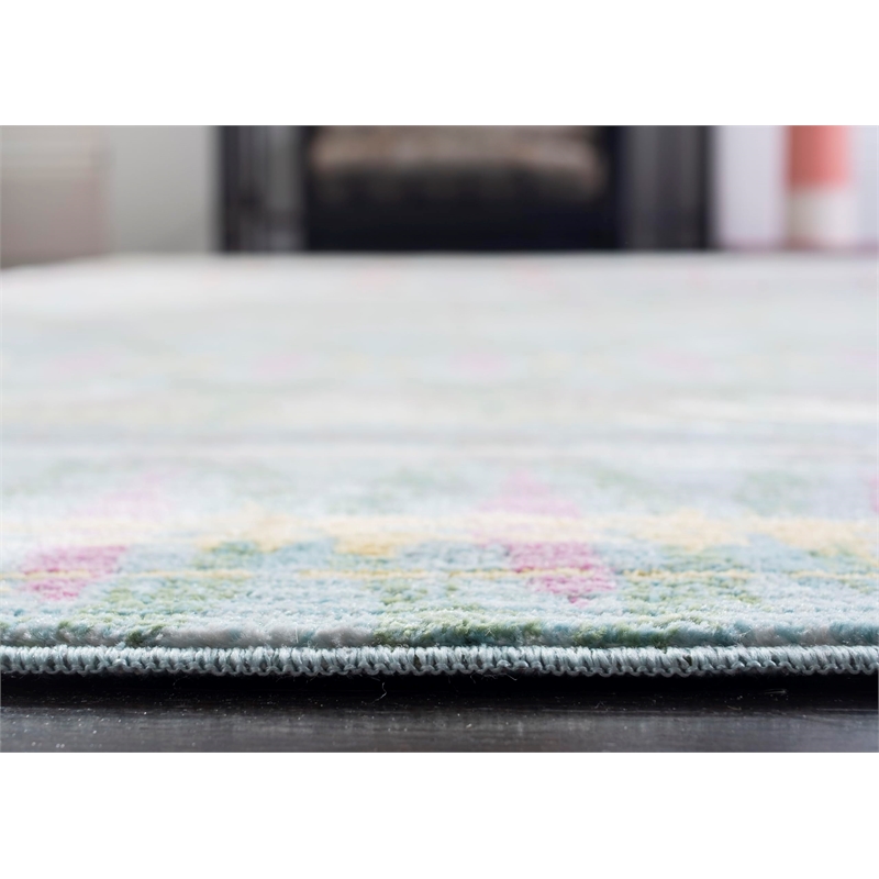 Safavieh Valencia Light Blue Traditional Rug - 4' x 6'
