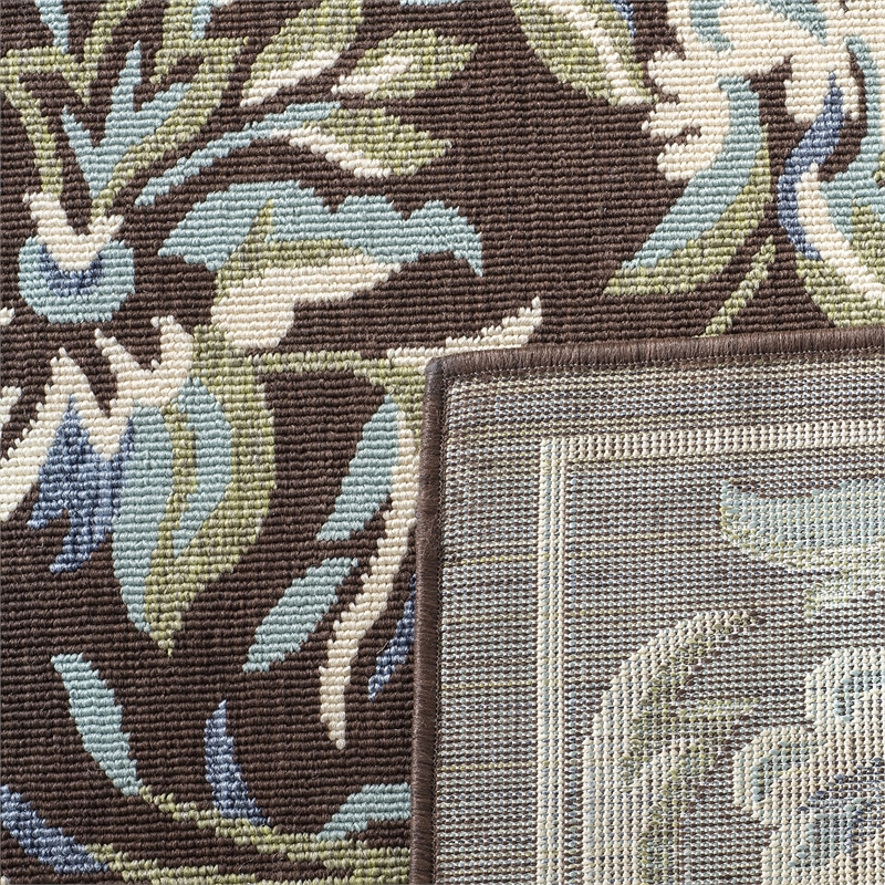 Safavieh Veranda Chocolate Indoor Outdoor Rug - 4' x 5'7
