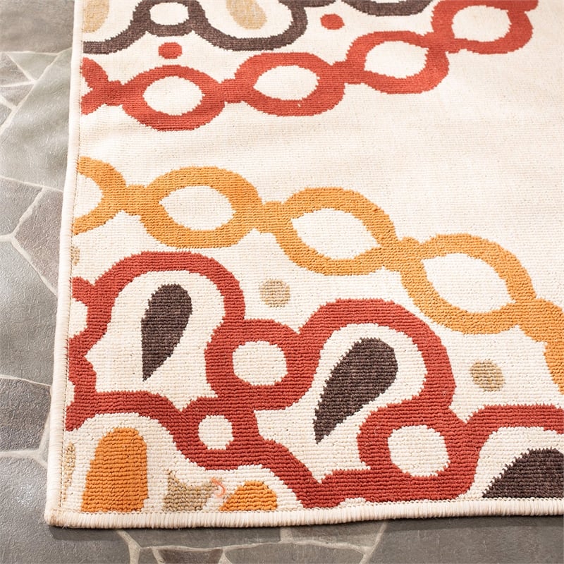 Safavieh Veranda Creme Indoor Outdoor Rug - 4' x 5'7