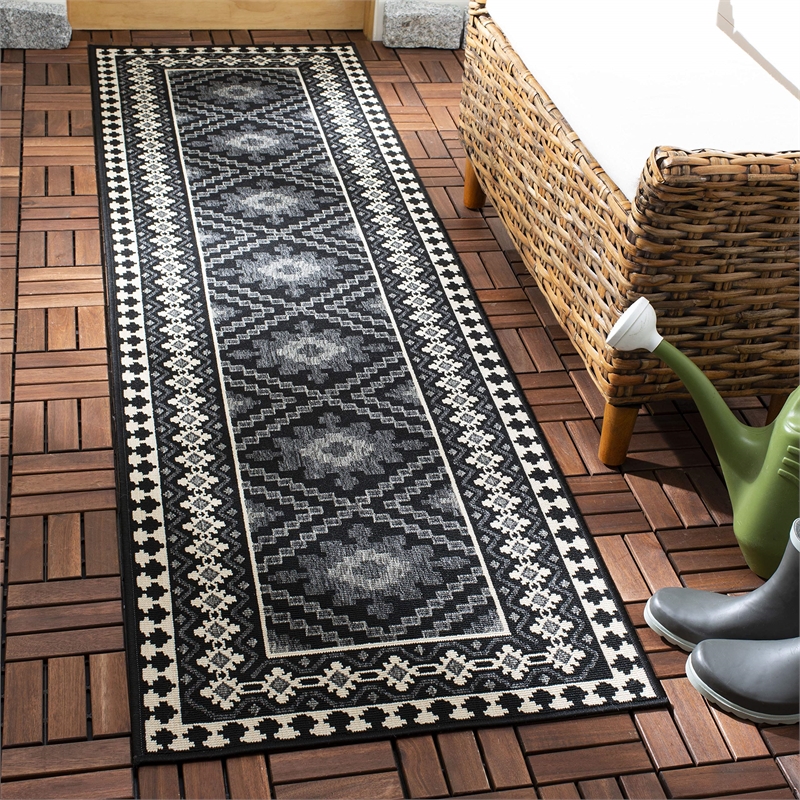 Safavieh Veranda Red Indoor Outdoor Rug - 2'7