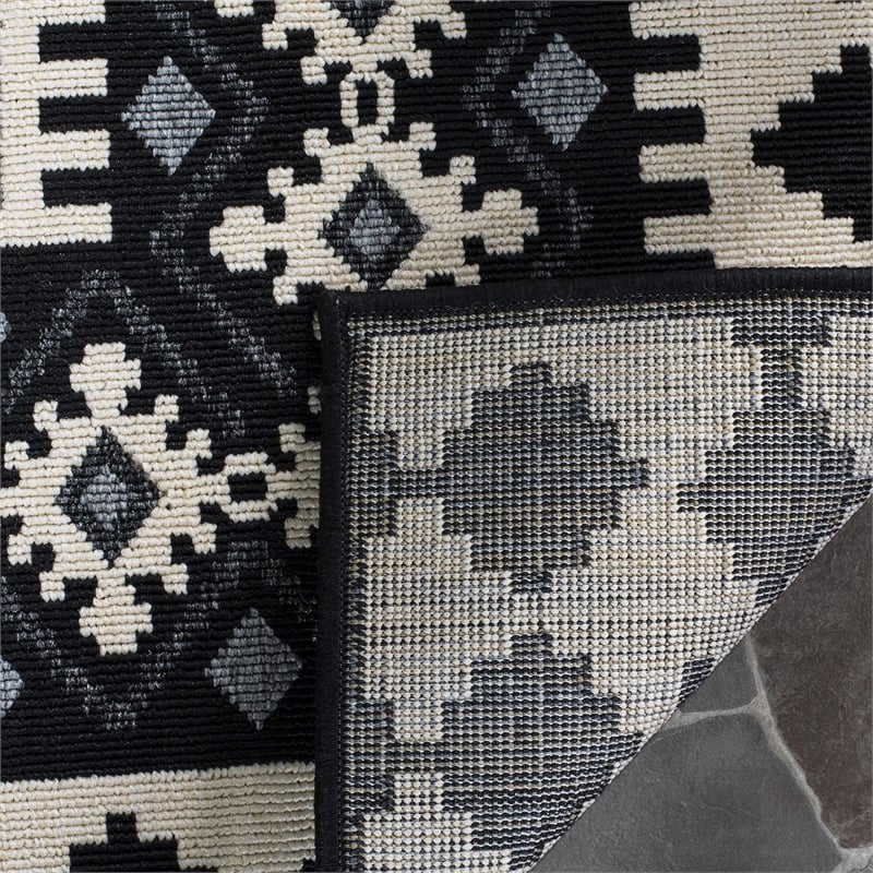 Safavieh Veranda Black Indoor Outdoor Rug - 8' x 11'2