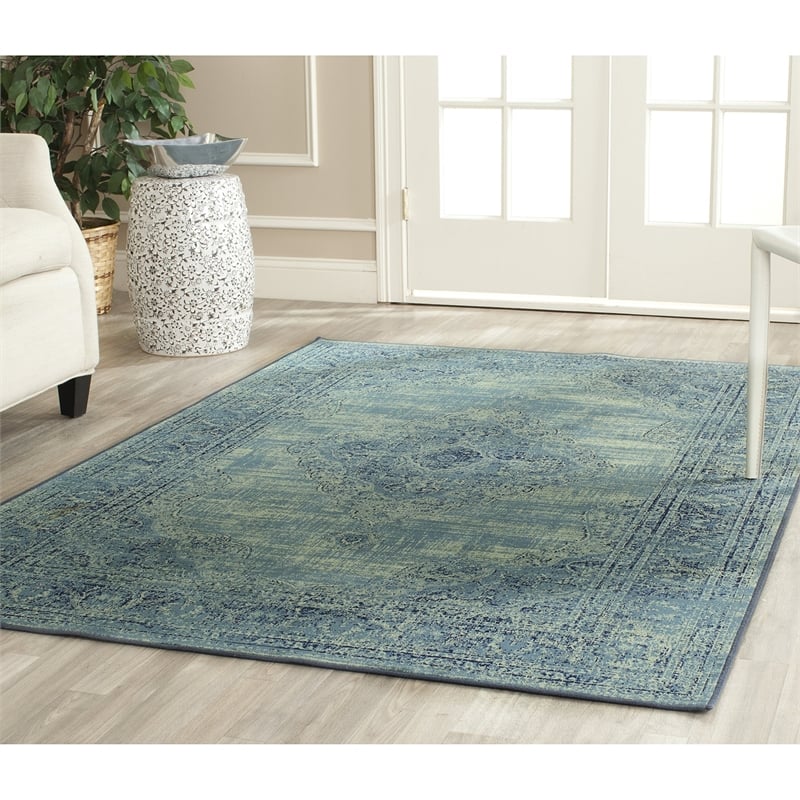Safavieh Vintage Turquoise Traditional Rug - 6'7
