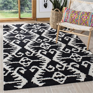 Safavieh Wyndham Black Contemporary Rug - Square 5'