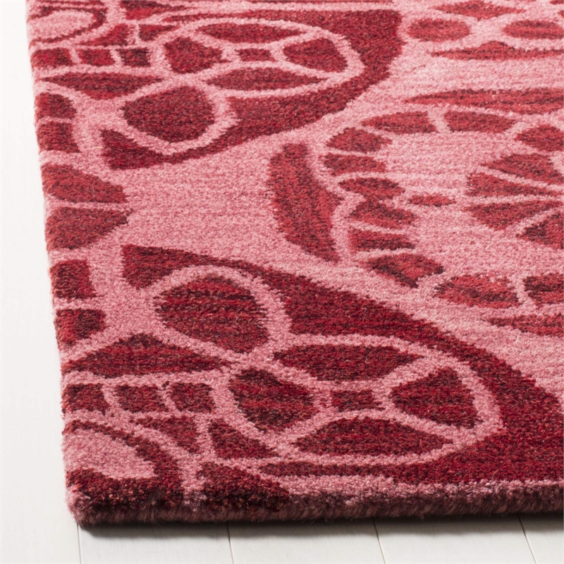 Safavieh Wyndham Red Contemporary Rug - Runner 2'3