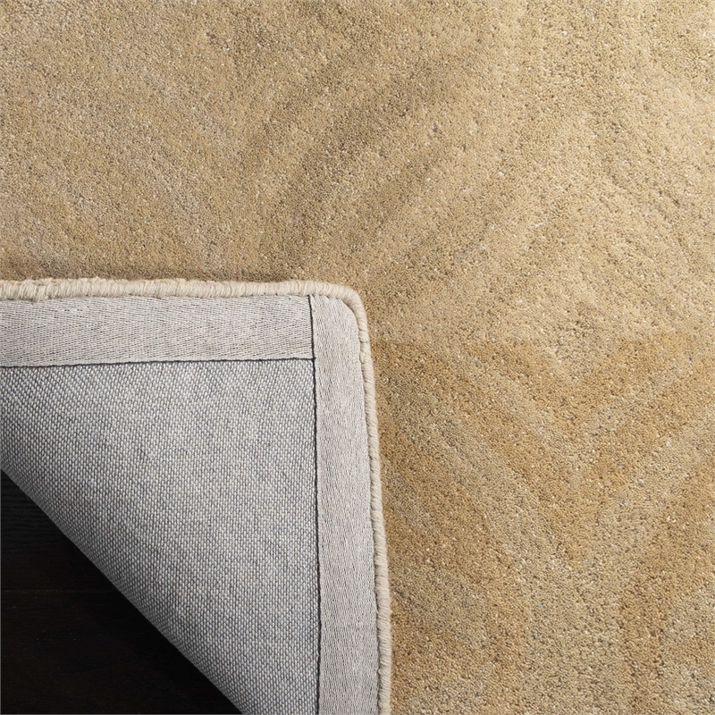 Safavieh Wyndham Beige Contemporary Rug - 4' x 6'