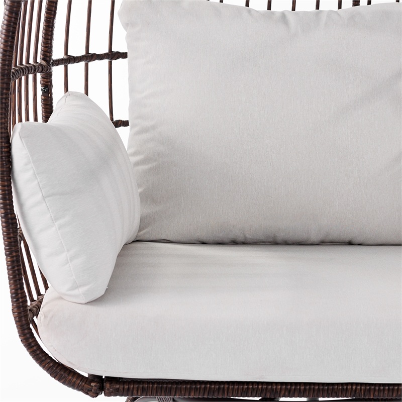 Commercial Indoor/Outdoor Wicker Swivel Lounge Chair with 4 Cushions in Brn/Crm