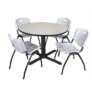 Regency Cain 48&quot Maple Breakroom Table with &quotM&quot Chairs in Gray